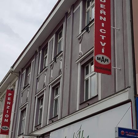 Penzion Mar Hradec Králové Zewnętrze zdjęcie