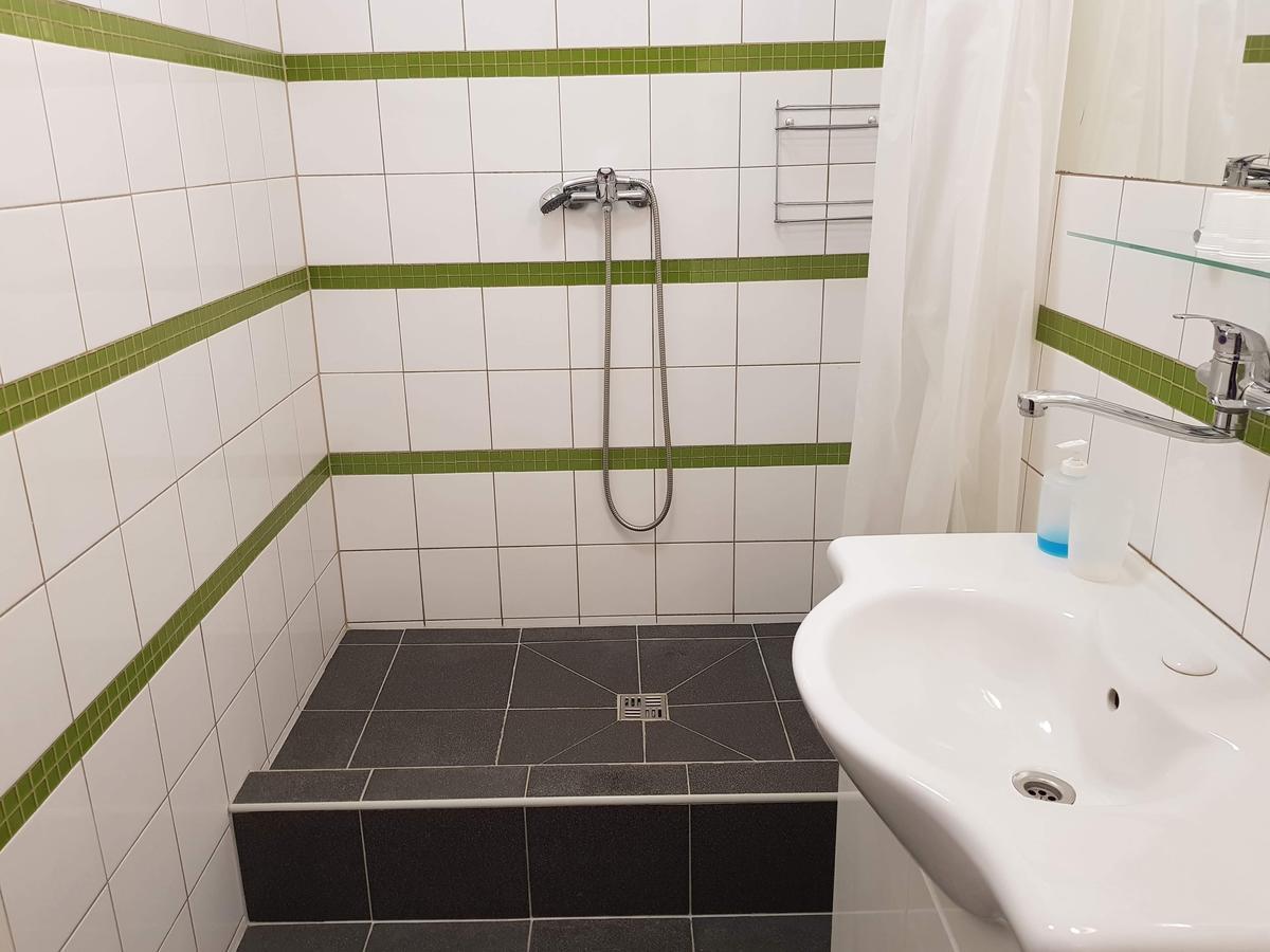 Penzion Mar Hradec Králové Zewnętrze zdjęcie